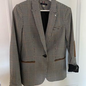 Tommy Hilfiger gorgeous blazer!